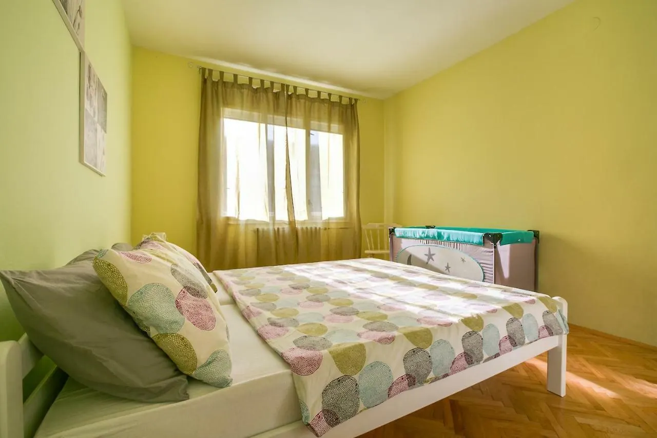 Apartment Lisa + Free Bikes Pula