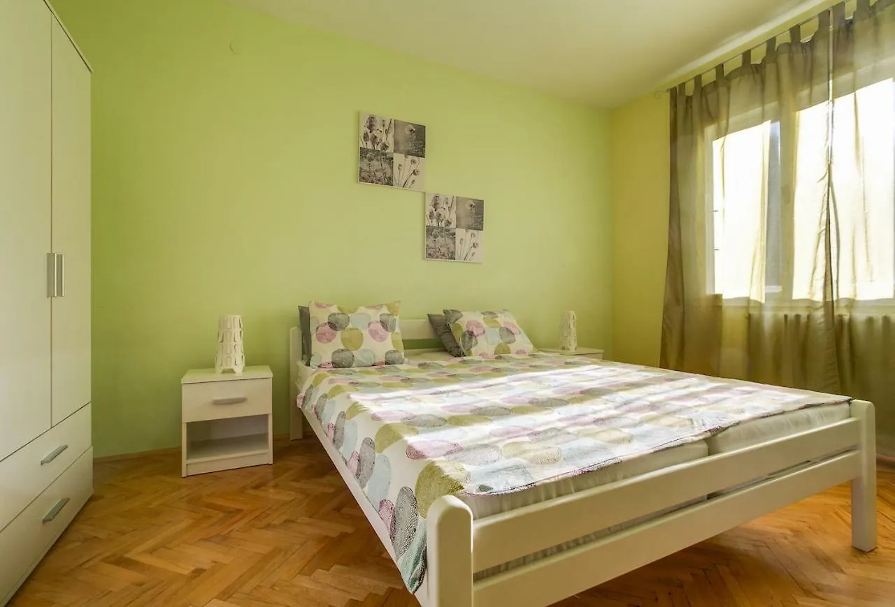 Apartment Lisa + Free Bikes Pula